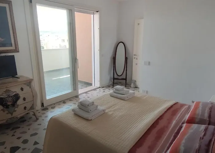 Altamarea Attico * Альгеро