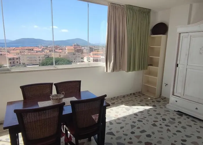 Altamarea Attico Альгеро